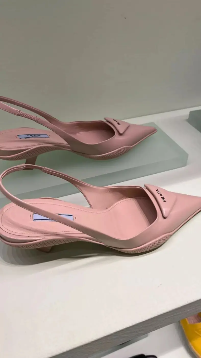 NARLUX real gallery photo 05
